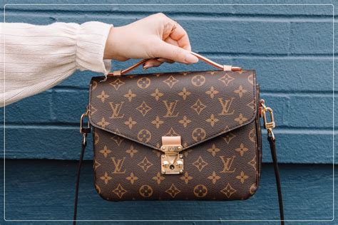 fake louis vuiffon hand bags|louis vuitton counterfeit bags.